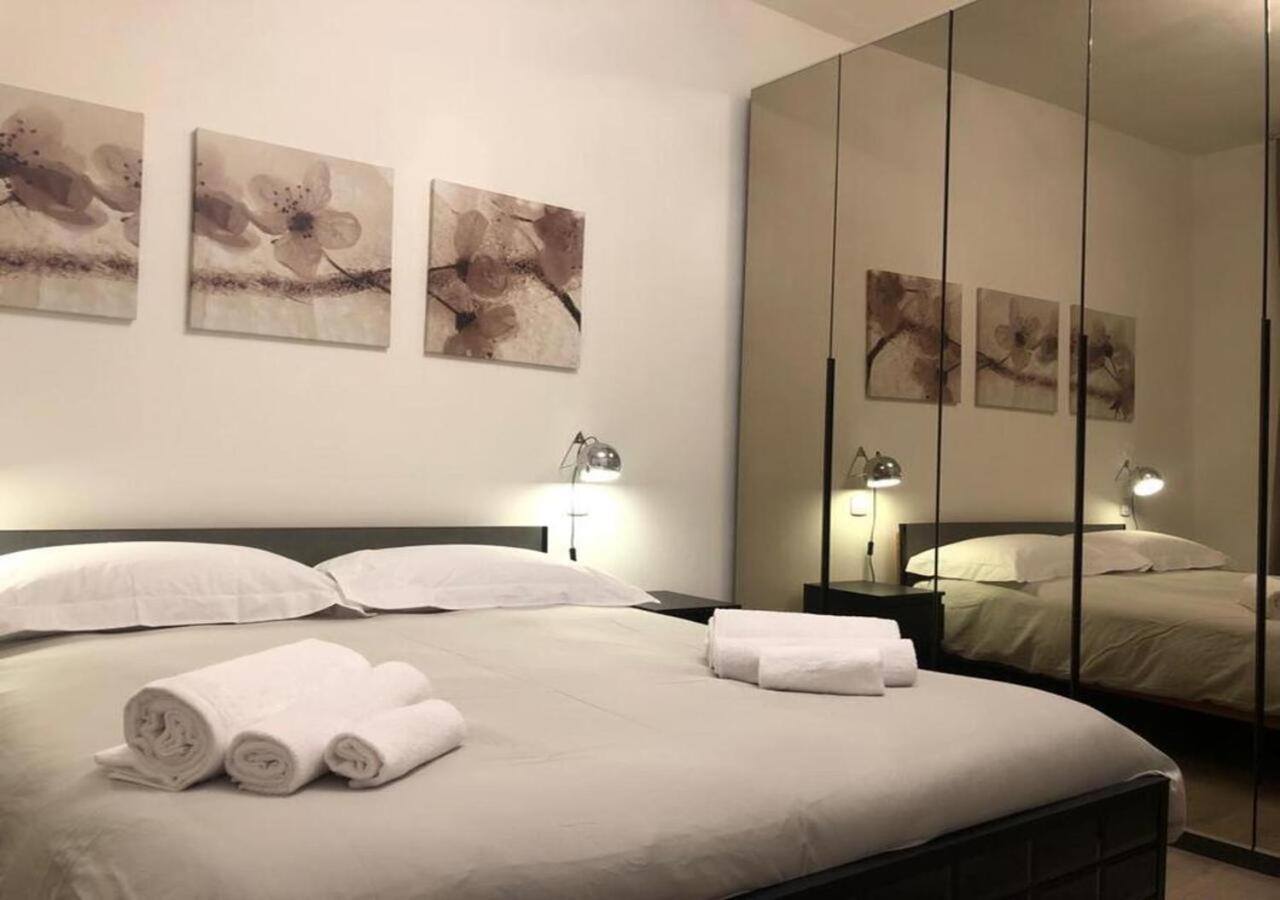 ヴェローナLa Casa In Via Ventiアパートメント エクステリア 写真