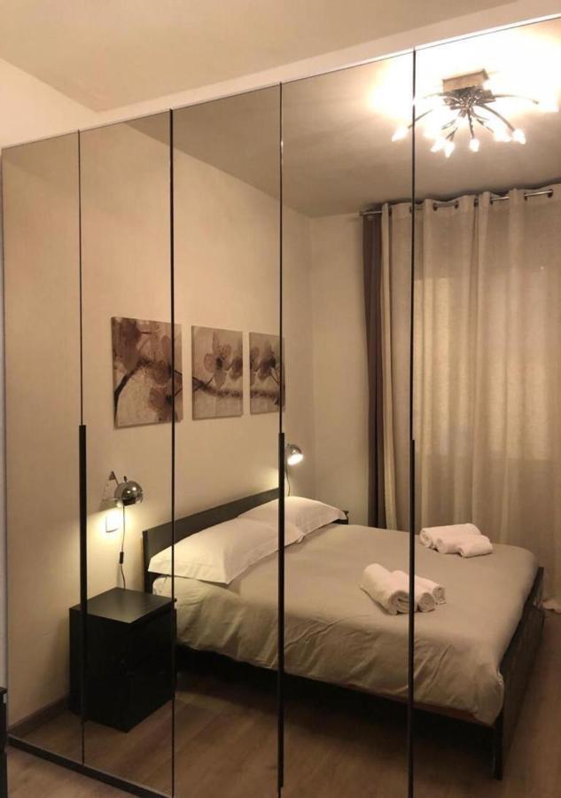 ヴェローナLa Casa In Via Ventiアパートメント エクステリア 写真