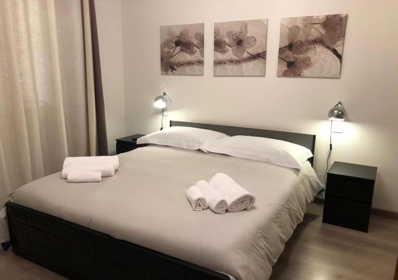 ヴェローナLa Casa In Via Ventiアパートメント エクステリア 写真